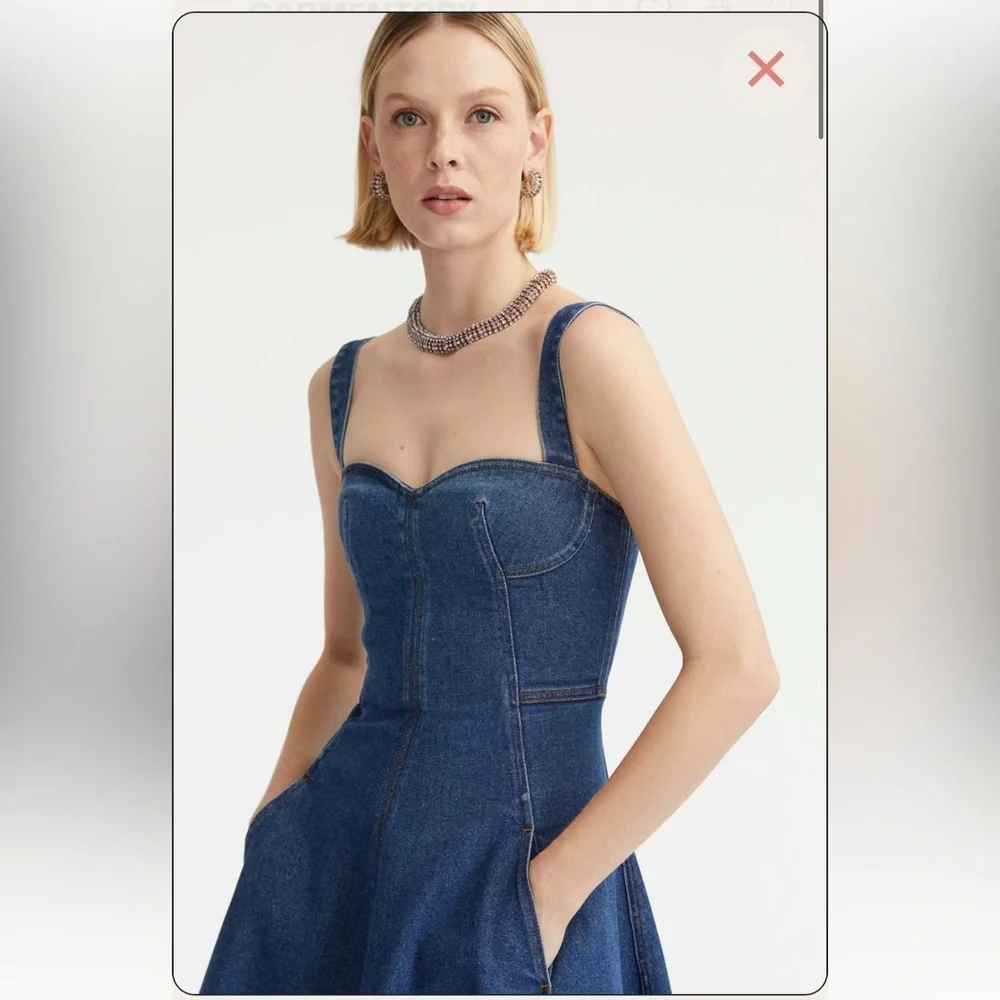 OSCAR DELA RENTA Sweetheart Neck Denim Dress in Medium Wash made in ITALY - Picture 17 of 17